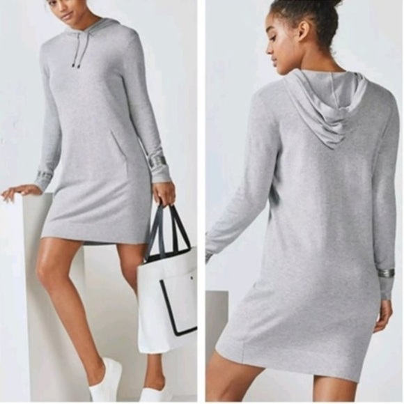 Fabletics Light Grey Heather Yukon Sweater Knit Dress Size XS NWT - Picture 1 of 17